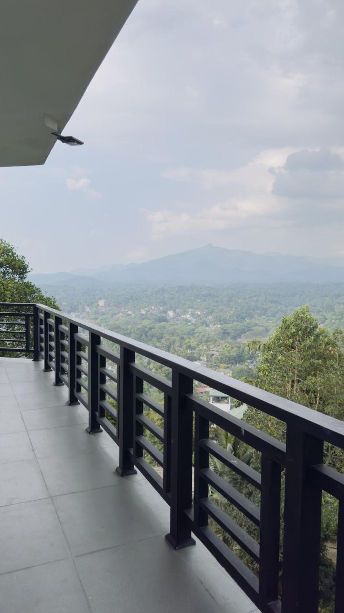 Dream House Residence Канди Экстерьер фото